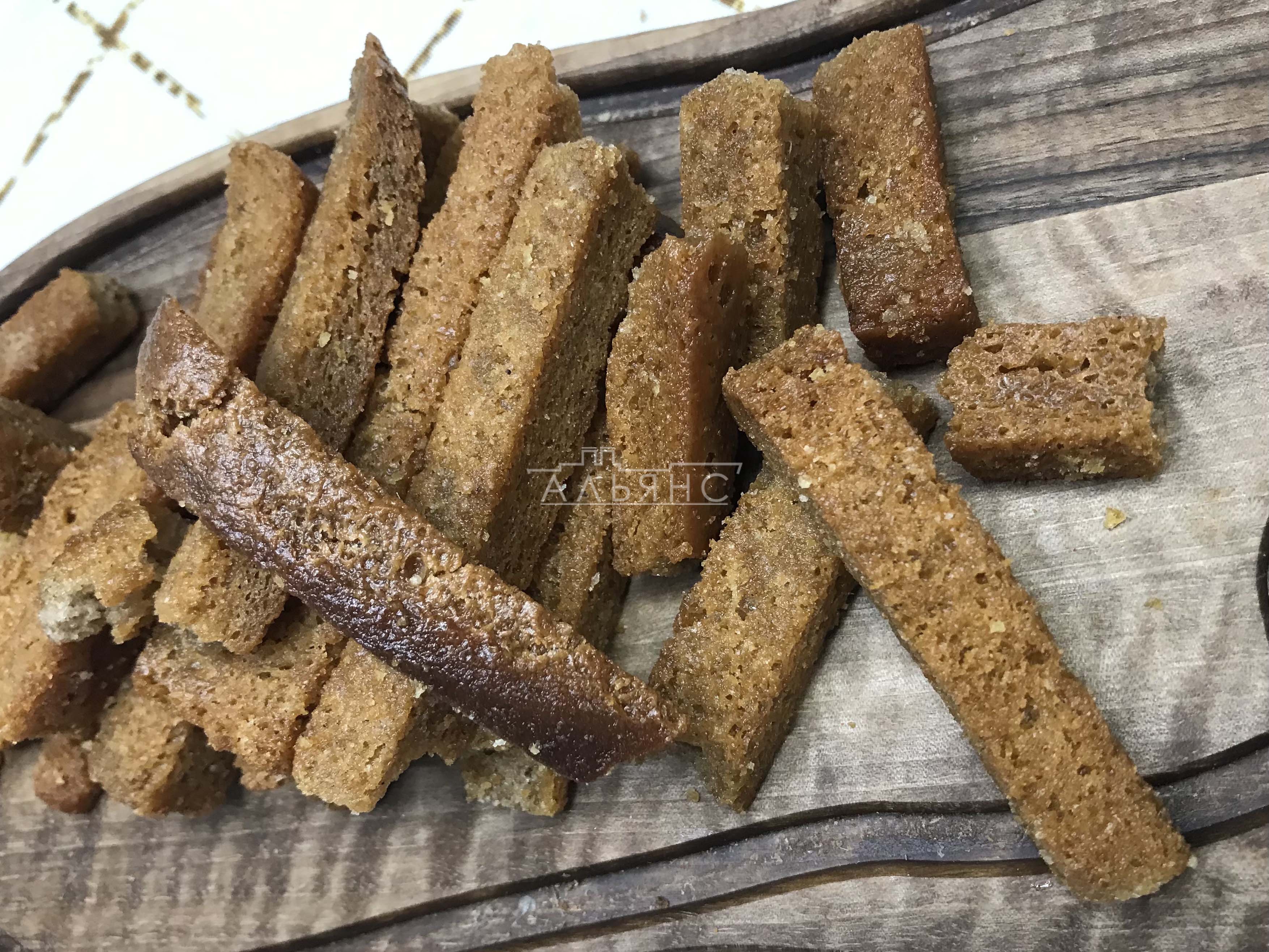 Деревенские гренки с чесноком в Пятигорске