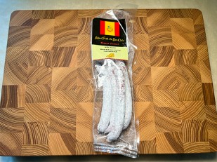 Орехи: Колбаски сыровяленые Mini Fuet 