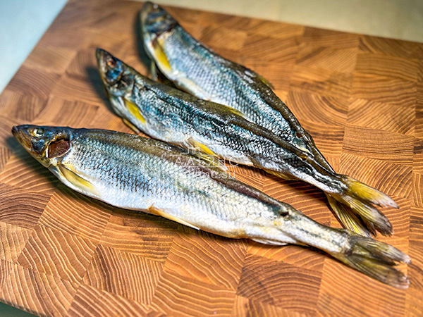 Корюшка без икры вяленая ГОСТ (крупная) в Пятигорске