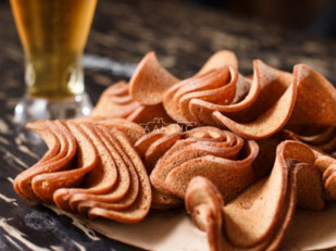 Ресторанные гренки с креветкой: Ресторанные гренки со вкусом стейка